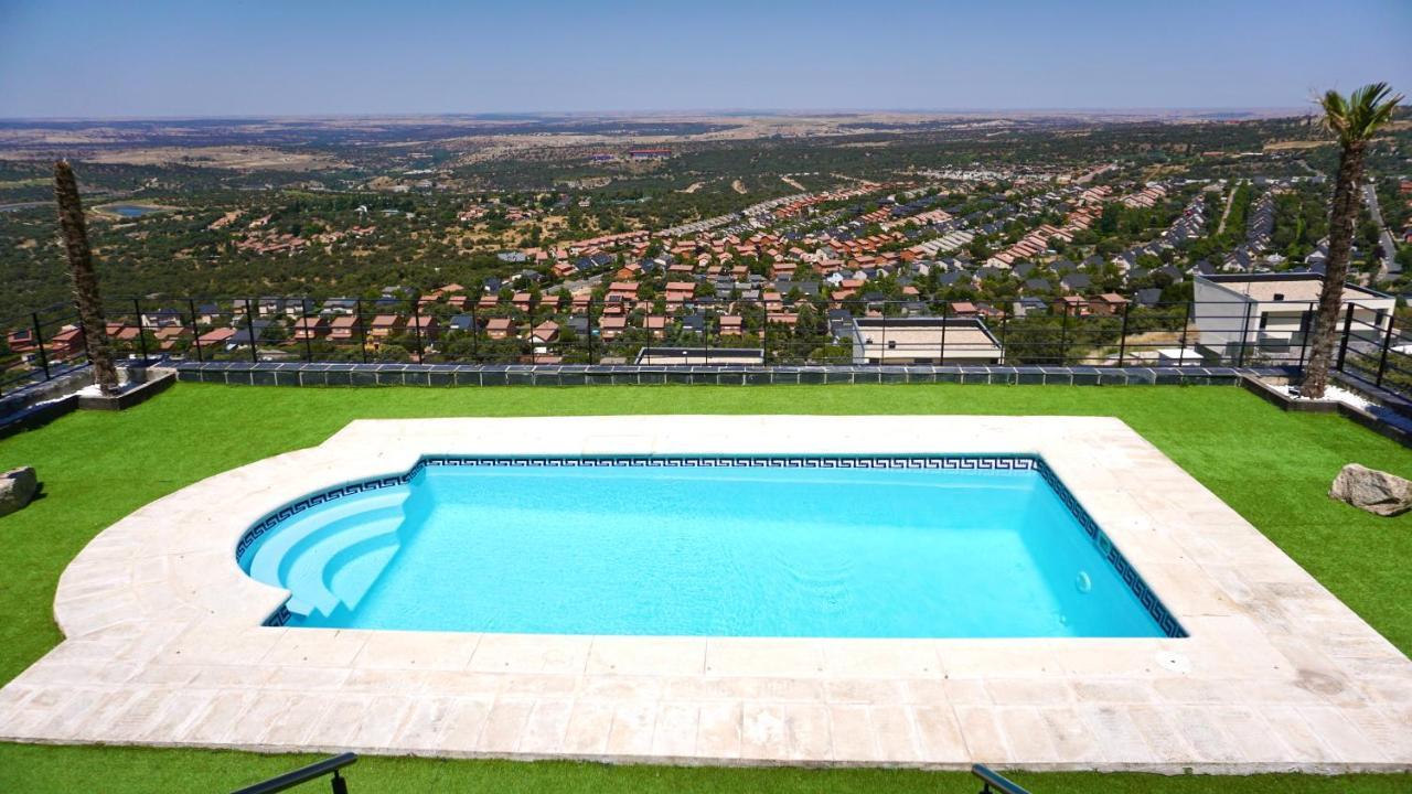 Villa Los Angeles El Espinar Exteriör bild