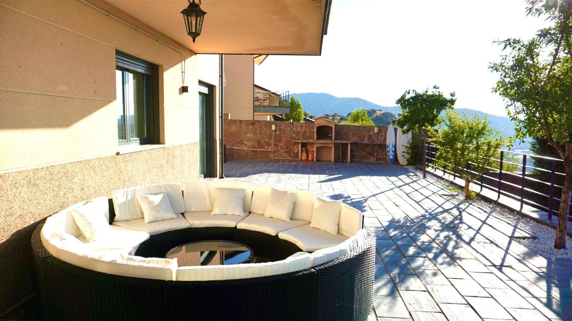 Villa Los Angeles El Espinar Exteriör bild